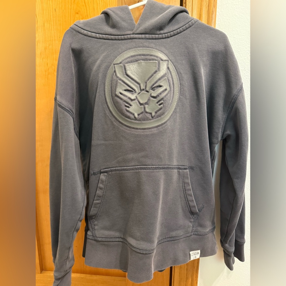 GAP Marvel Black Panther Charcoal Graphic Crewneck Sweater